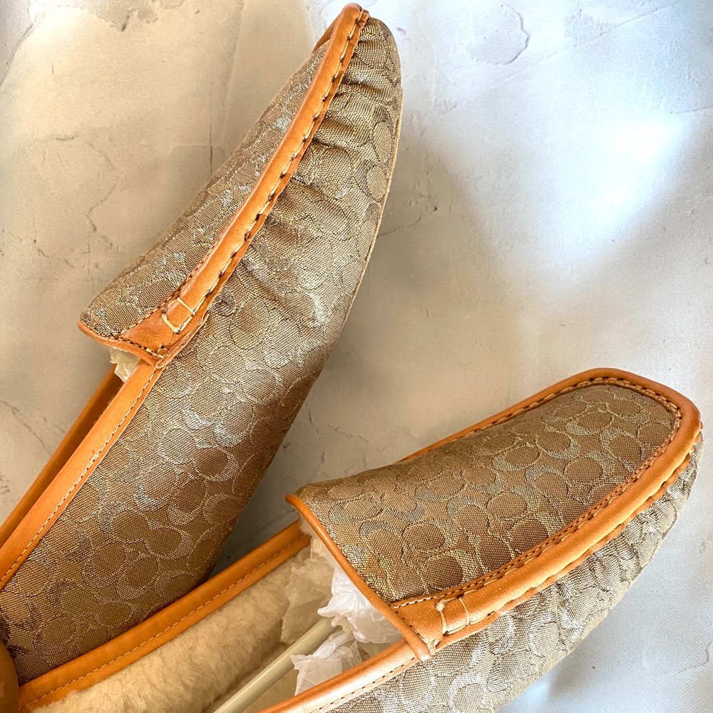 COACH MONICA SIGNATURE SLIPPERS